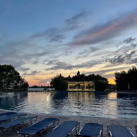 Ema Elegant Marina Near Pomorie And Nesebar