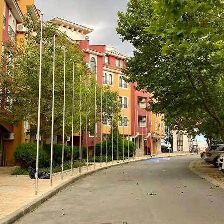 Apartmán Ema Elegant Marina Near Pomorie And Nesebar
